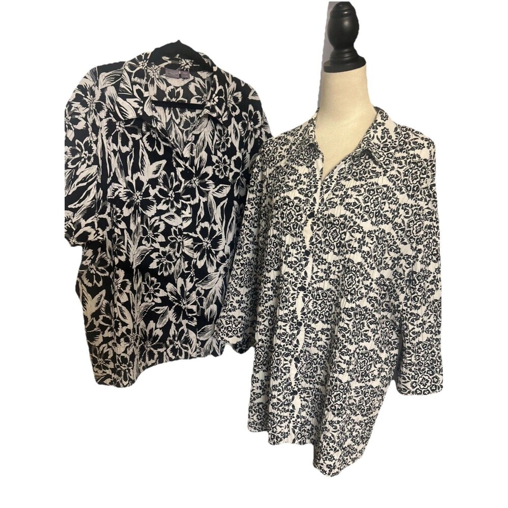 Laura Scott Woman 24/26 Bundleof 2 Button Crinkle Blouse Floral Black White